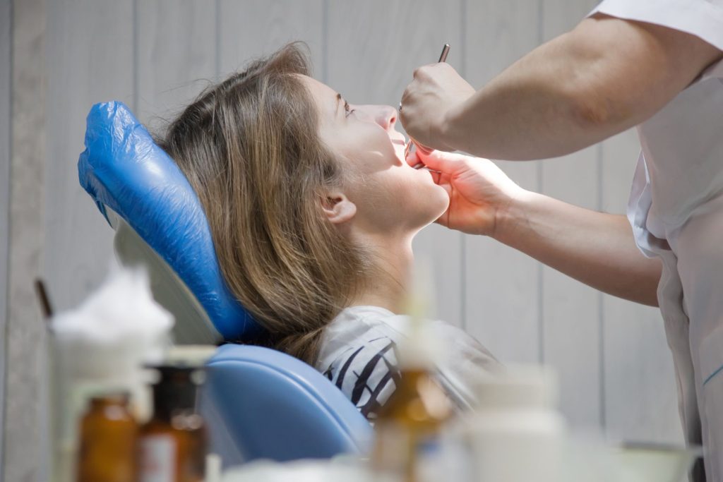 Everything you need to know about wisdom tooth extraction: Procedure and recovery